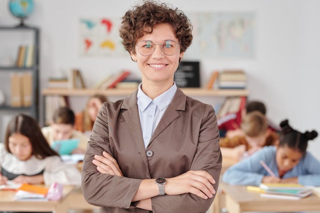 הוראה מורה (קרדיט: Max Fischer באתר PEXELS) הוראה מורה (קרדיט: Max Fischer באתר PEXELS)
