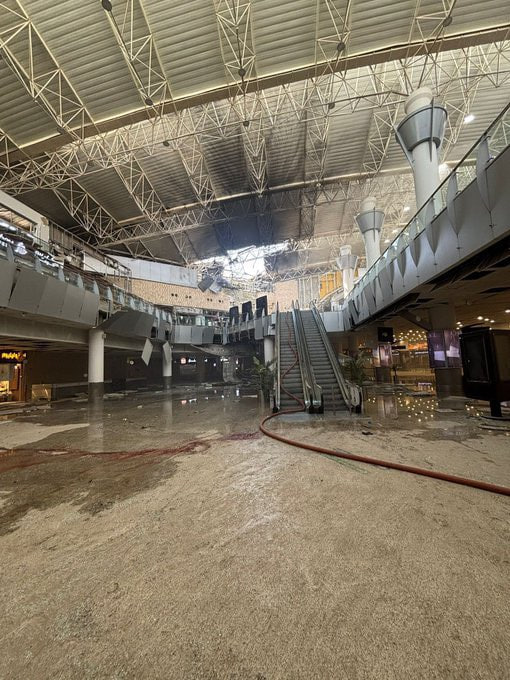 תיעוד הנזק בנמל התעופה בכווית בעקבות תקיפה איראנית (צילום: רשתות חברתיות)