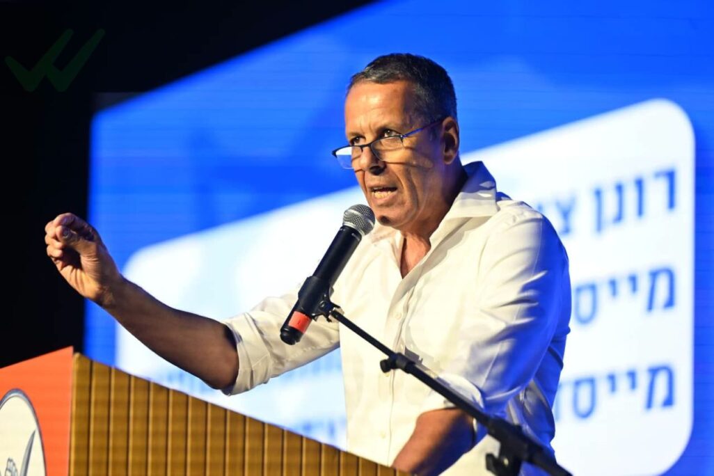 רונן צור (צילום: לפי סעיף 27א לחוק זכויות יוצרים) רונן צור (צילום: לפי סעיף 27א לחוק זכויות יוצרים)