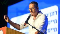 רונן צור (צילום: לפי סעיף 27א לחוק זכויות יוצרים)