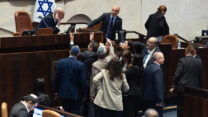 Members of the Knesset react during the State Comptroller elections at the plenum of the Knesset, in Jerusalem, June 3, 2026. Photo by Oren Ben Hakoon/Flash90 *** Local Caption *** בחירה
בחירות
הכנסת
ירושלים
ישראל
כנסת
מבקר המדינה
מליאה
פוליטיקה
הצבעה
ממשלה