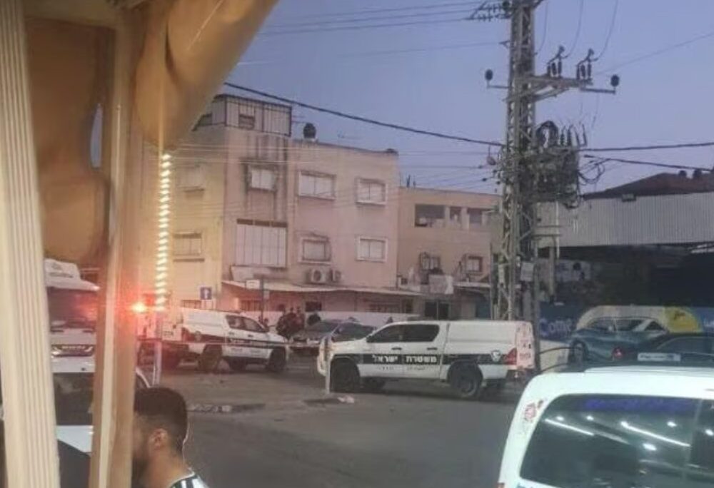 זירת ירי בקלנסווה (צילום: לפי סעיף 27א לחוק זכויות יוצרים) זירת ירי בקלנסווה (צילום: לפי סעיף 27א לחוק זכויות יוצרים)