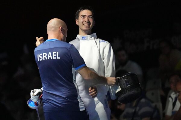 סייף הדקר אלון שריד (צילום:  team bizzi)