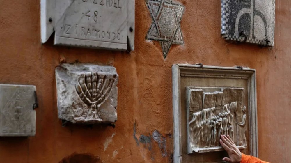 הרובע היהודי ברומא - אילוסטרציה (צילום: AP Photo/Gregorio Borgia) הרובע היהודי ברומא - אילוסטרציה (צילום: AP Photo/Gregorio Borgia)