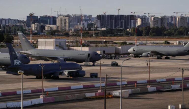 מטוסי תדלוק אמריקאים בנתב"ג (צילום: REUTERS/ Dedi Hayun)