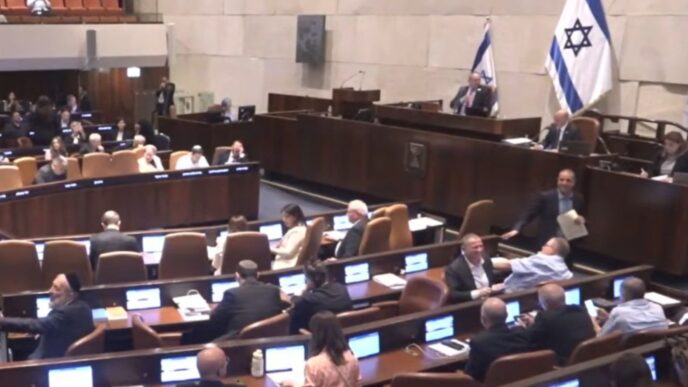הכנסת אישרה סופית את חוק יסוד לימוד תורה