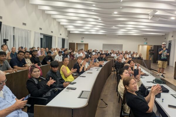 מאות מהגרי עבודה השתתפו באירוע ההוקרה של ההסתדרות בבית הוועד הפועל בתל אביב  (צילום: ניצן צבי כהן)