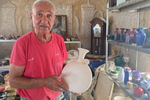 רג'א עטאללה. "אני לא רוצה גרוש, רק שכולם ירוויחו" (צילום: יעל אלנתן)