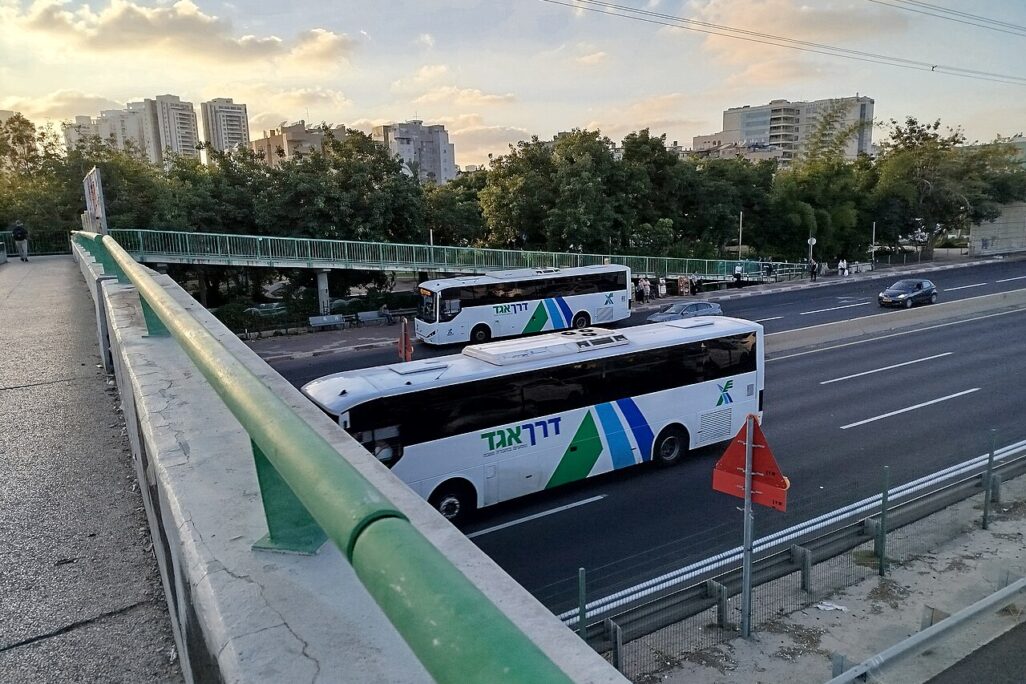 אוטובוסים של 'דרך אגד' (אילוסטרציה: מתוך ויקימדיה)
