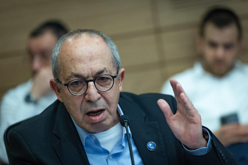 מנכ"ל משרד החינוך מאיר שמעוני (צילום: יונתן זינדל/פלאש90)