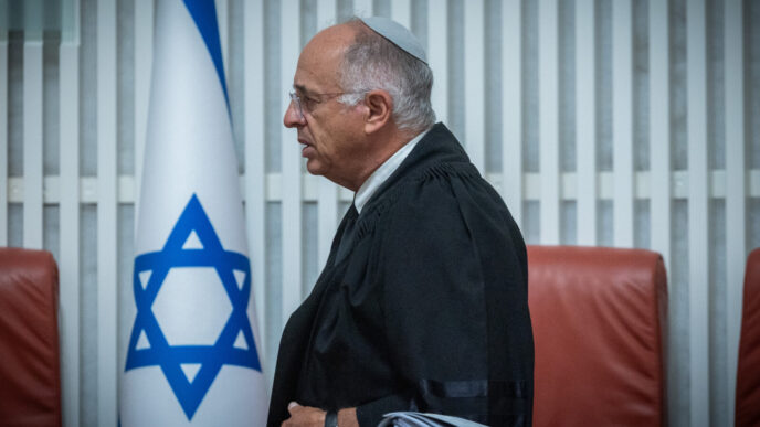 תוגברה האבטחה סביב יו"ר ועדת הבחירות נעם סולברג