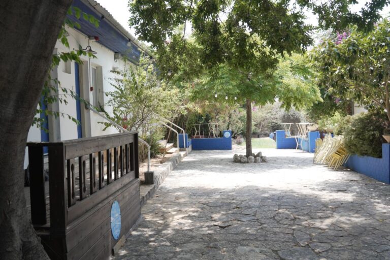 מלון רשת 'מטיילים' בגשר הזיו. "המהות שלנו היא לא רק איך לייצר אותנו כמלון, אלא איך לייצר מקומות עבודה באזור" (צילום: סוניה גרשפט)