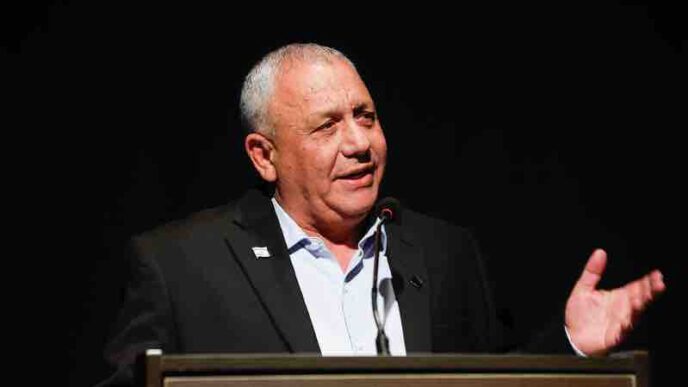 איזנקוט: רע"מ לא מכירים בחמאס כארגון טרור ולכן לא יהיו חלק מהממשלה