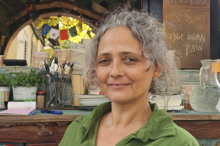 מאיה אמיר. "החלטתי שכשאחזור לעיר אפתח מקום שיגשים את האהבה שלי לארח" (צילום: מאיה רונן)
