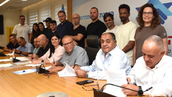 תוספות שכר שנתיות ומענקים: ההסתדרות ו-OPC חתמו על הסכמים קיבוציים בשלוש תחנות כוח