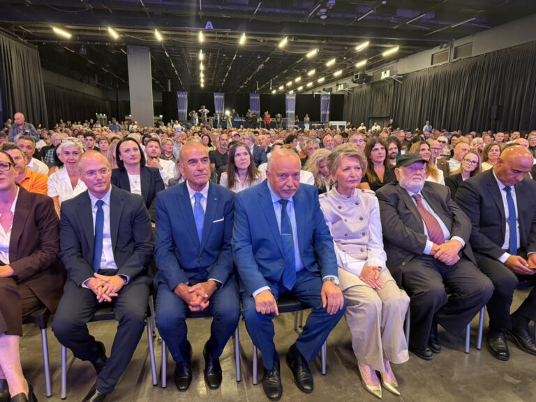 אביגדור ליברמן בהשקת רשימת ישראל ביתנו בגני התערוכה (צילום: אור גואטה)