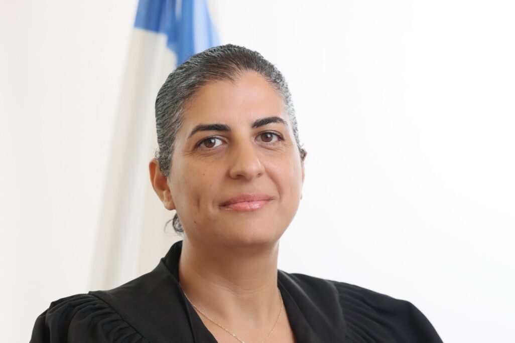 הרשמת חן לוי (צילום: רשות האכיפה והגבייה)