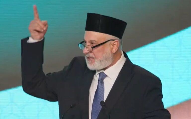 האמיר מוחמד שריף עודה, ראש העדה האסלאמית האחמדית בישראל וברשות הפלסטינית (צילום: ערוץ היוטיוב של האמיר שריף עודה)