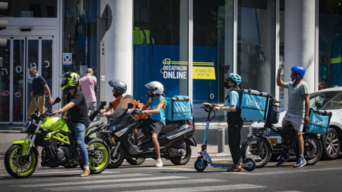 הרלב"ד: בוולט מסכנים את השליחים ואת הולכי הרגל – ננקוט צעדים משפטיים
