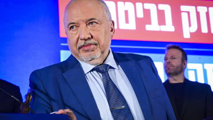 תוכנית ליברמן ליו"ש: ביטול הסכמי אוסלו, פירוק הרשות ושליטה ירדנית בשטחי A ו-B
