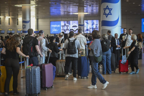 "ספירלת קריסה": מחקר חדש מזהיר מהשלכות צמצום ההוצאה הממשלתית והירידה בפריון