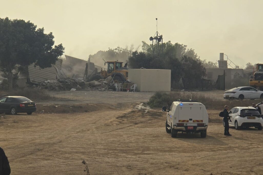 הרס בתי מגורים בשכונת אבו וואדי בדחאייה בצפון הנגב (צילום: המועצה לכפרים לא מוכרים) הרס בתי מגורים בשכונת אבו וואדי בדחאייה בצפון הנגב (צילום: המועצה לכפרים לא מוכרים)