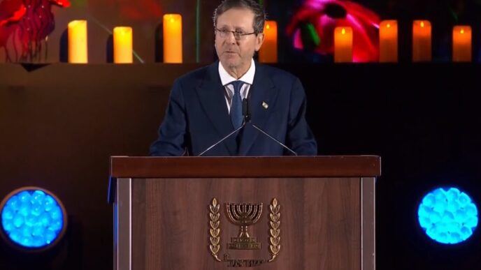 הרצוג בטקס שבט הנובה: "השבר לא יתאחה לעולם, אך תעצומות הנפש שלכם מהממות אותנו"