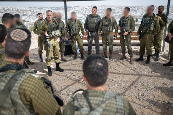 הרמטכ"ל למפקדי פיקוד המרכז: "עלינו לשמור על דריכות ומוכנות רב-זירתית ולסכל איומים מהר" (צילום: דובר צה"ל)